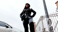 Amateur milf outdoors blowjob and fucking